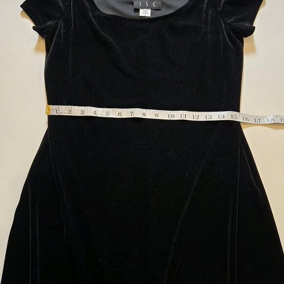 JSC Black Velvet Gown Size 2 Vintage 1990s Formal Side Slit Short Sleeve Classic - Picture 7 of 10